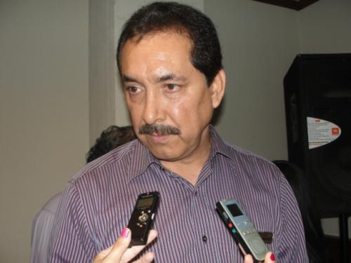 Acusan 17 mil maestros de negligente al ISSSTE